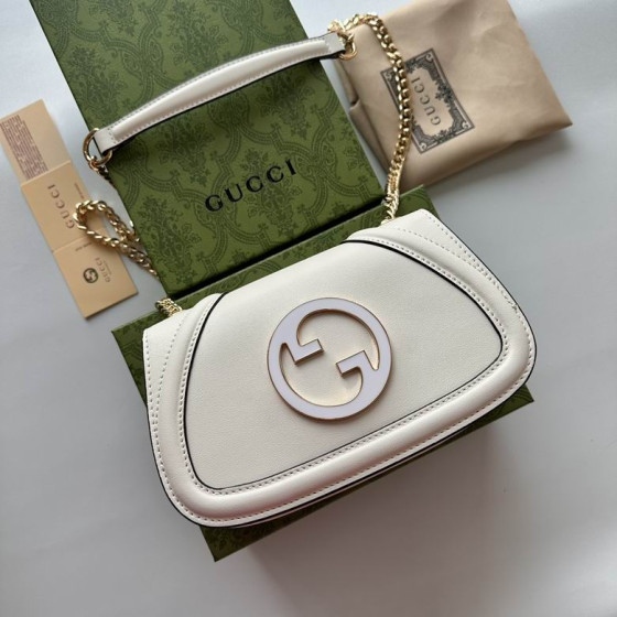 815711 21.5X11X8cm DF 4colour